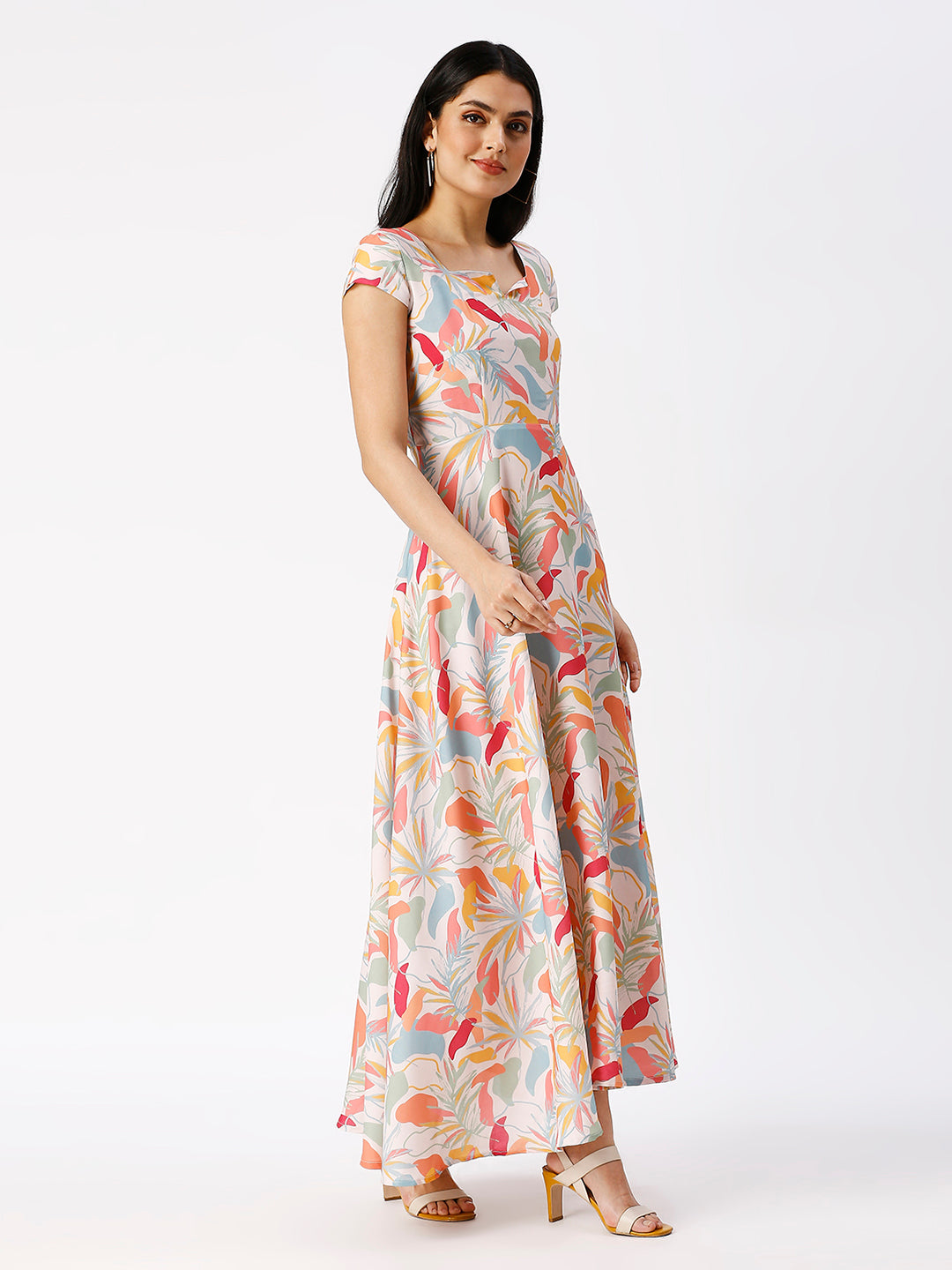 Noia Women Abstract Floral Printed A-Line Maxi Dress