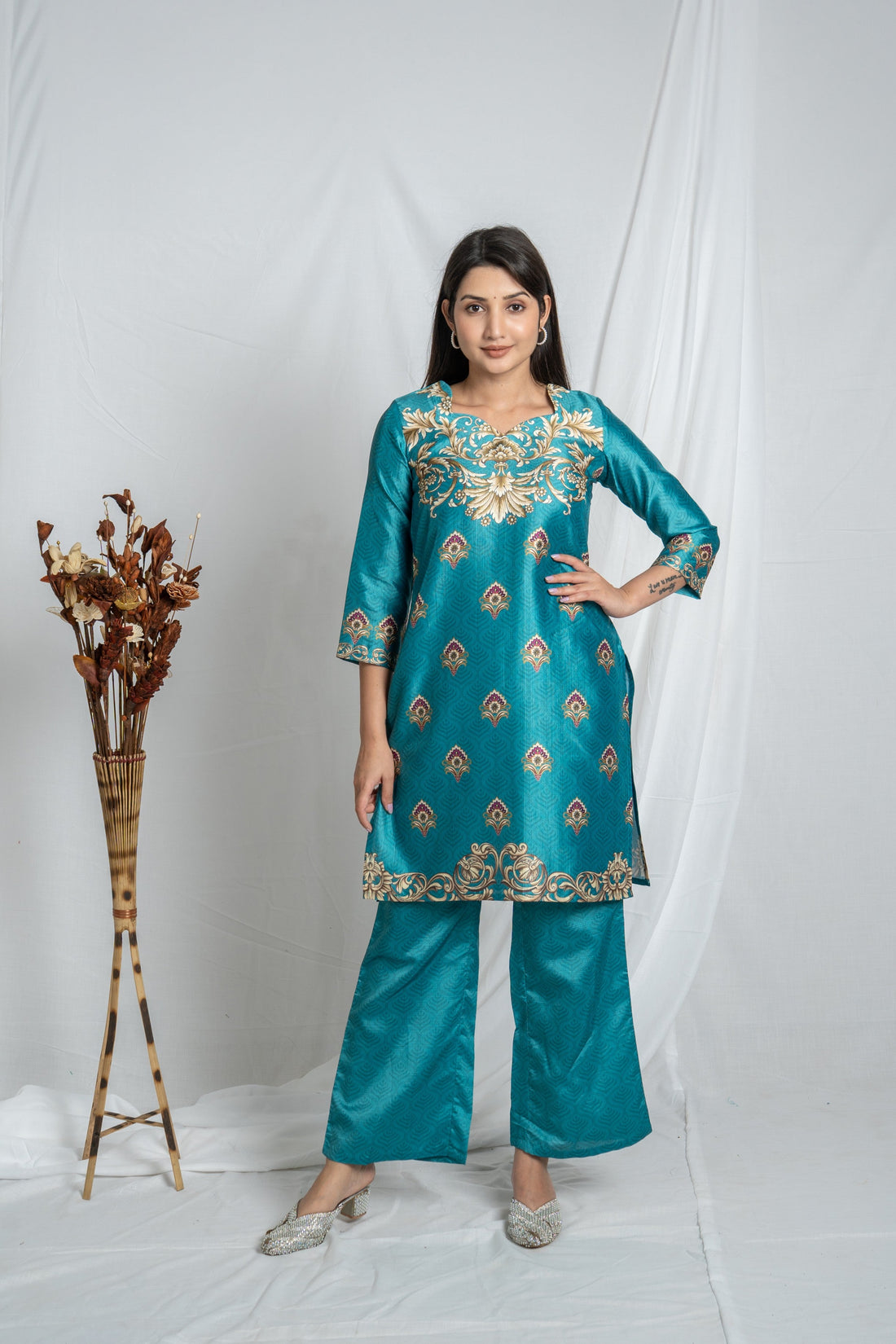 Sea Green Sweetheart Neck Poly Vatican Co-ord Set – Elegant 3/4 Sleeve Straight Fit Noia