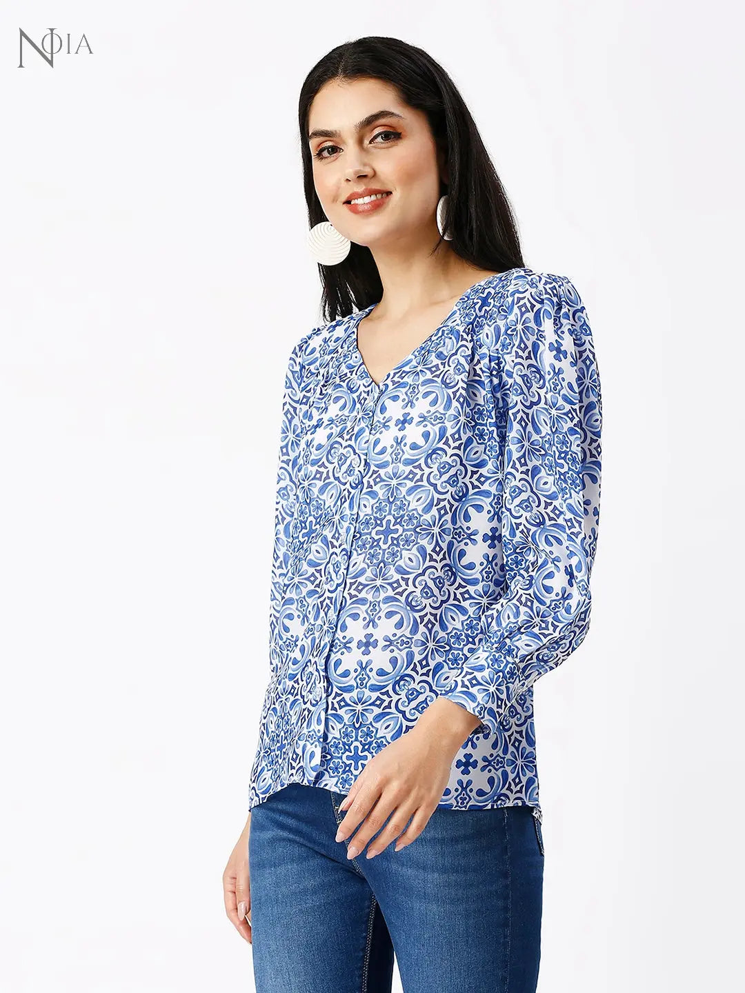 Noia Women Blue and White Floral V-Neck Shirt Noia