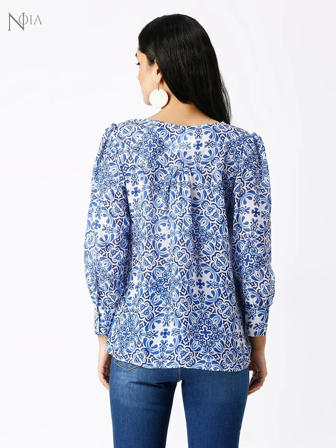 Noia Women Blue and White Floral V-Neck Shirt Noia
