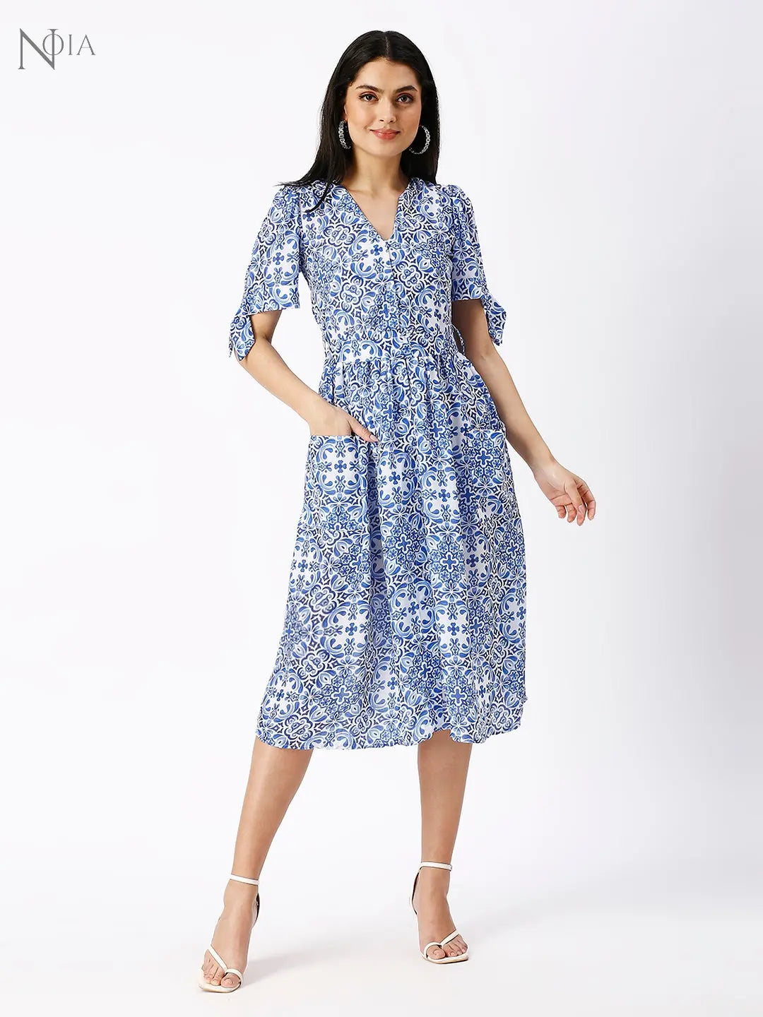 Noia Women V-Neck Blue and White Dress Noia