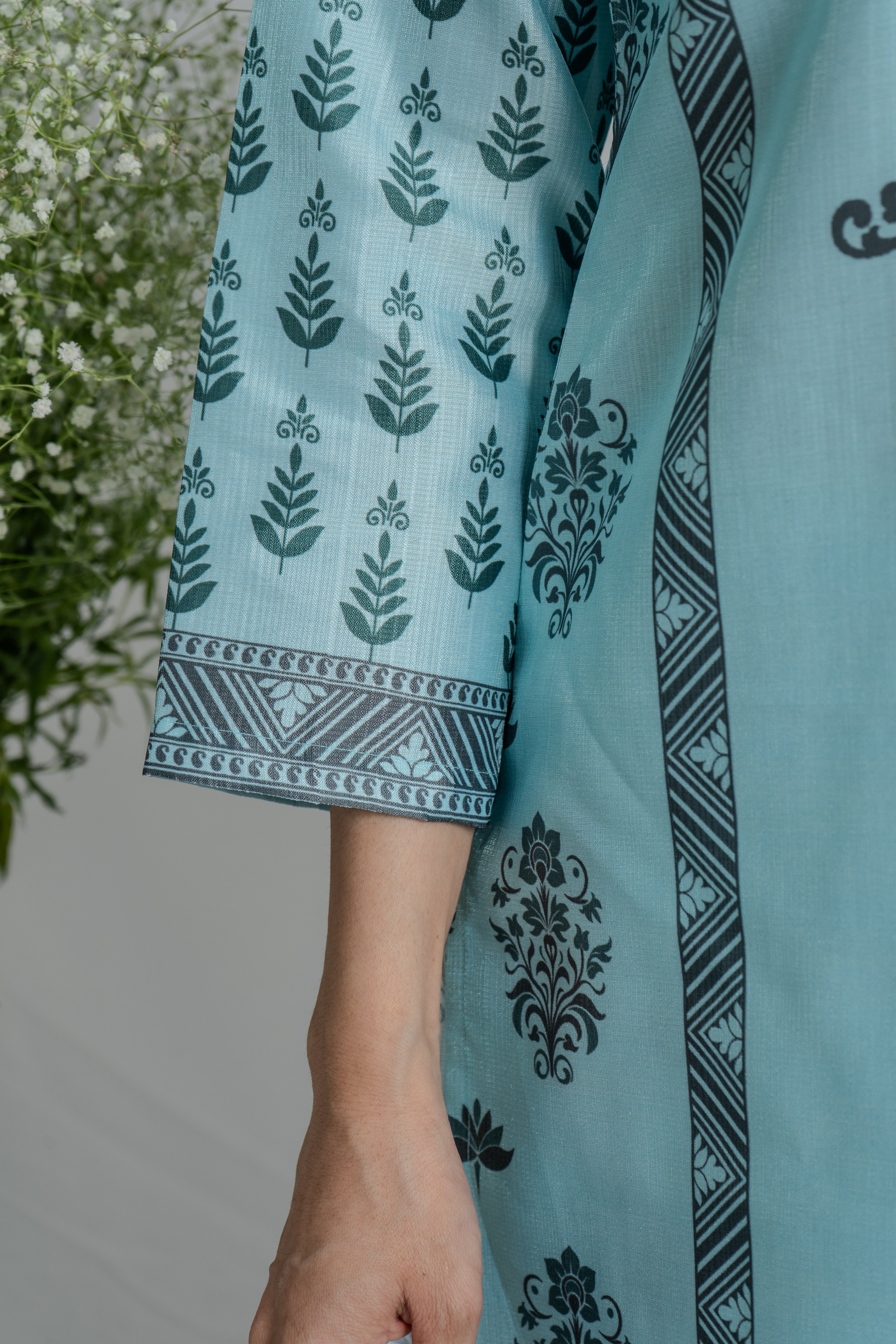 festive kurta set Elevate Your Festive Wardrobe with the Blue Noia