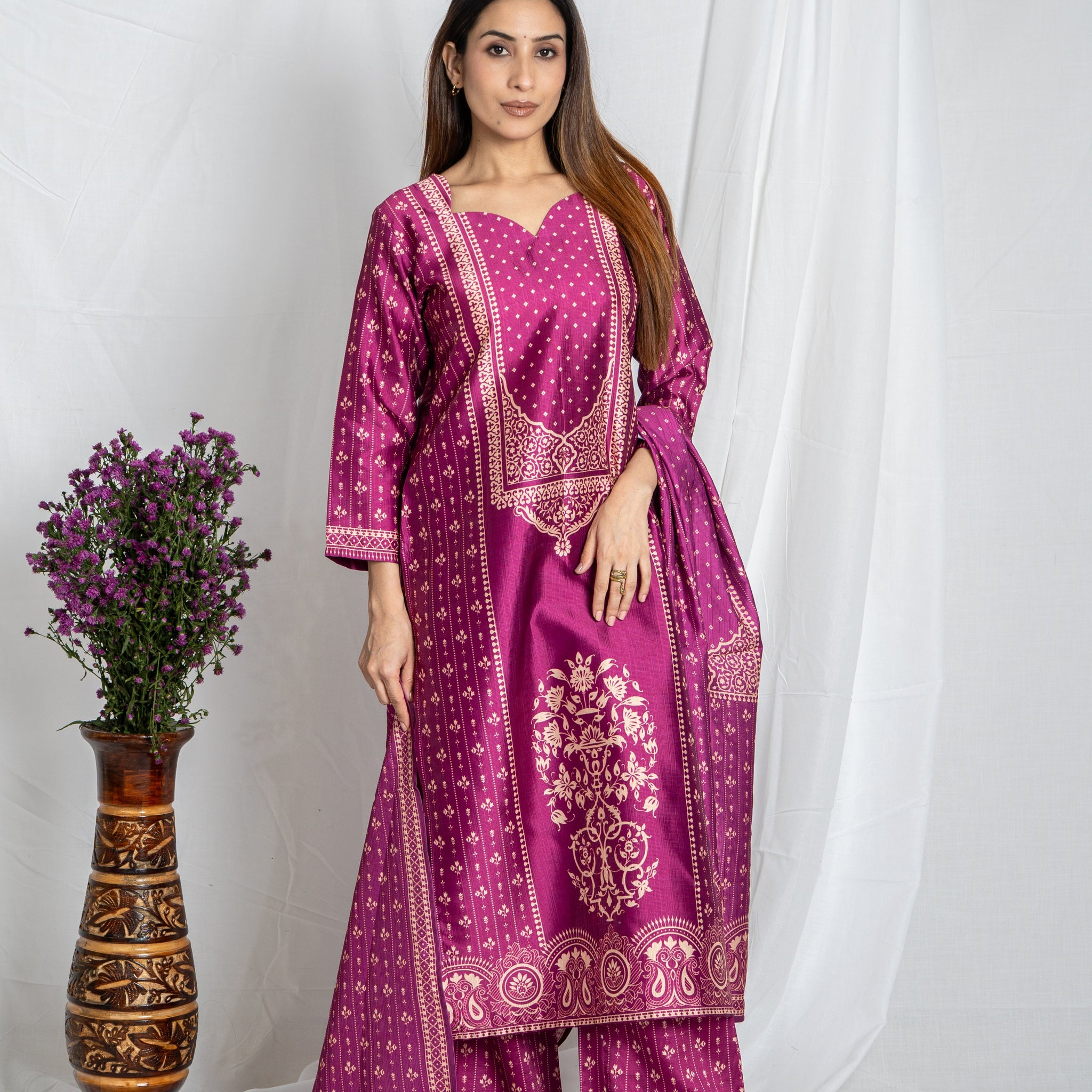 Auraya Wine Premium Fabric  – Sweetheart Neck  Wine Kurta Noia